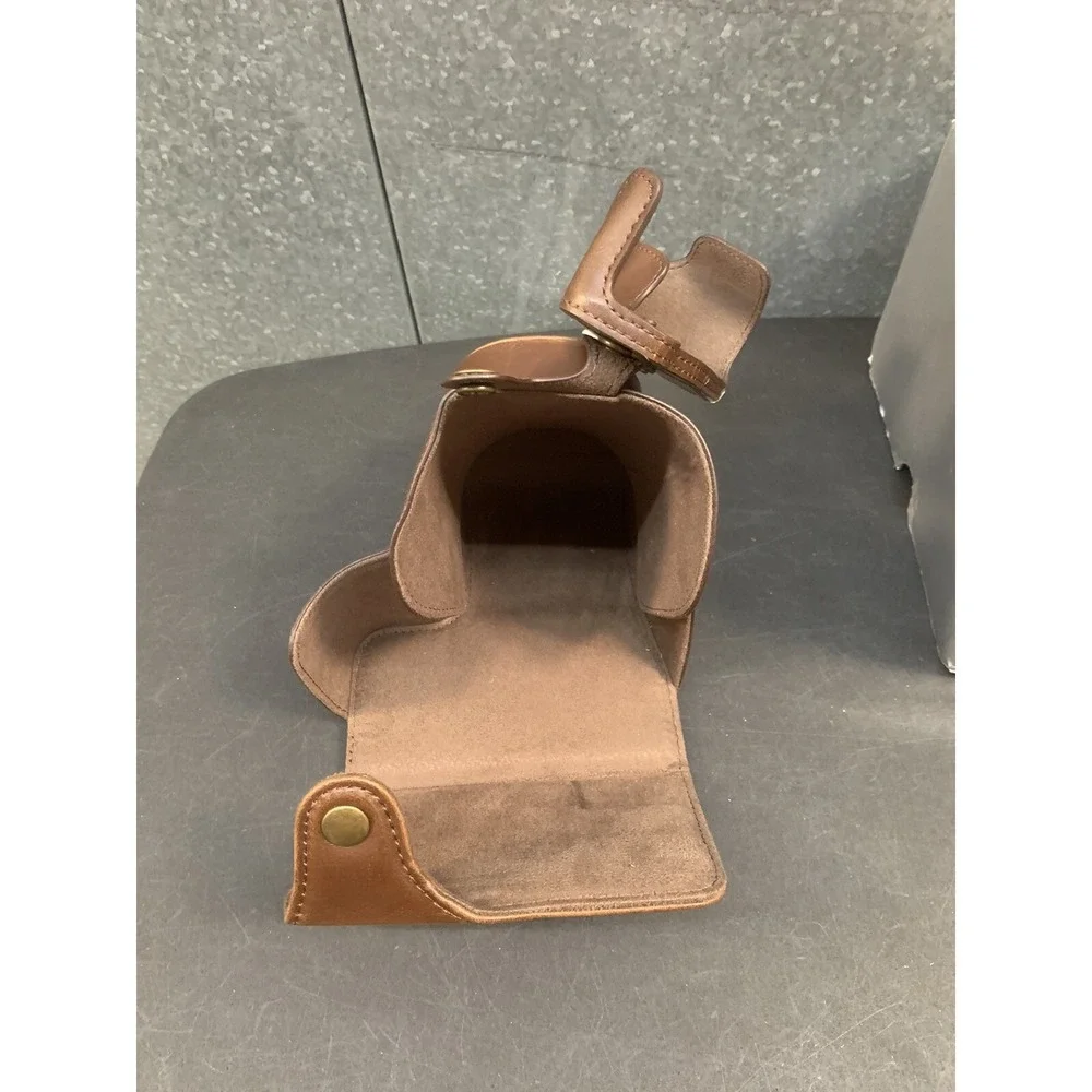 MegaGear Leather Camera Case - EUC - Please See Photos For Measurements